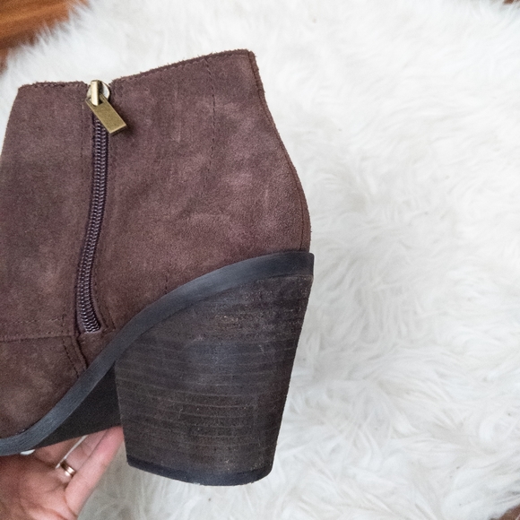 Lucky Brand Eastin Brown Suede Ankle Boot - Picture 5 of 7